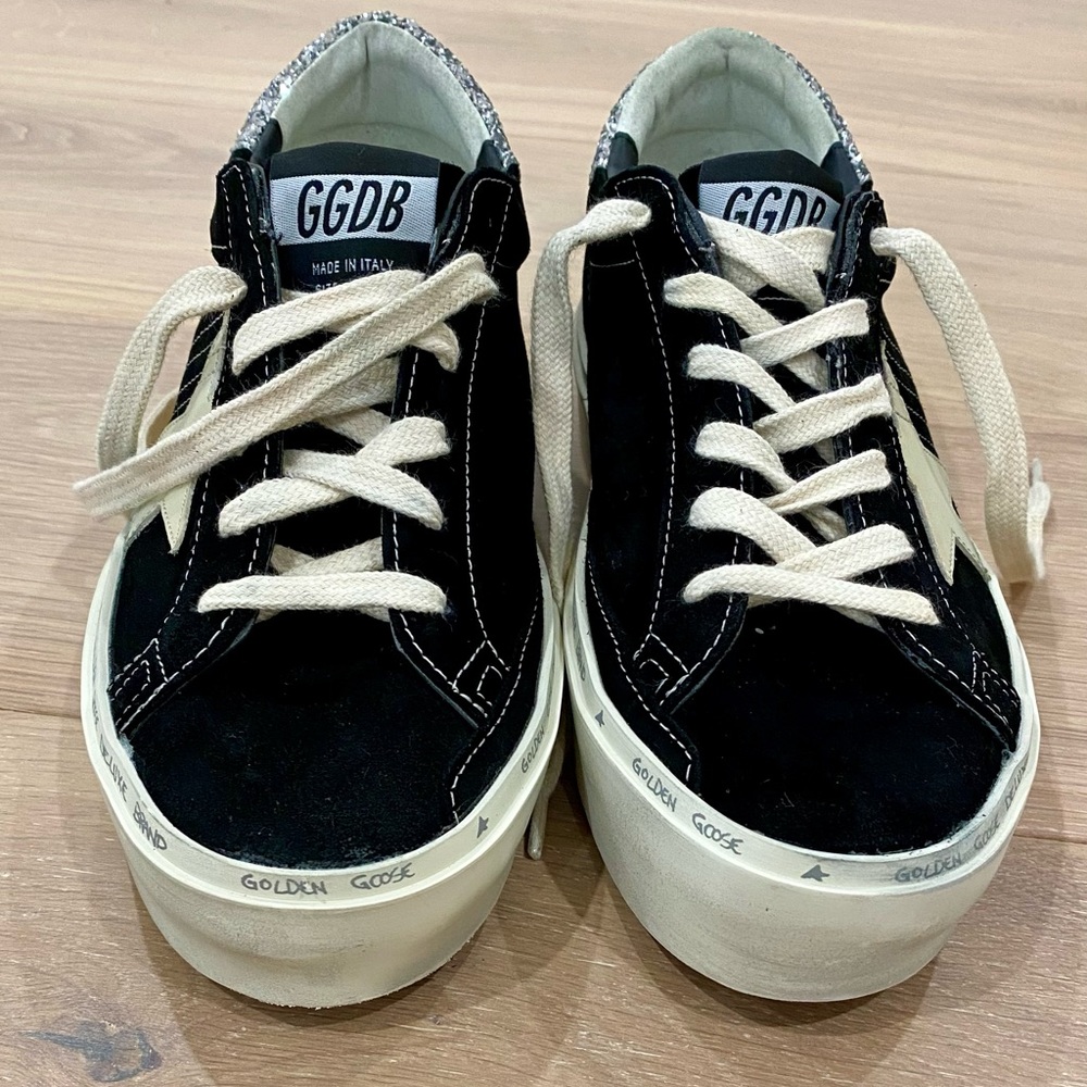 NEW AUTHENTIC GOLDEN GOOSE SHOES SIZE 39